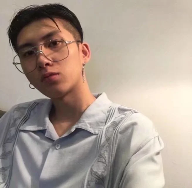  半步成诗