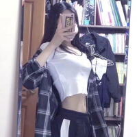 荇蔚